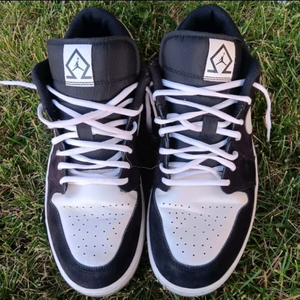 NIKE AIR JORDAN 1 Low SE 